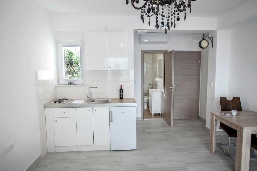 Adriatic Apartment Duće Екстериор снимка